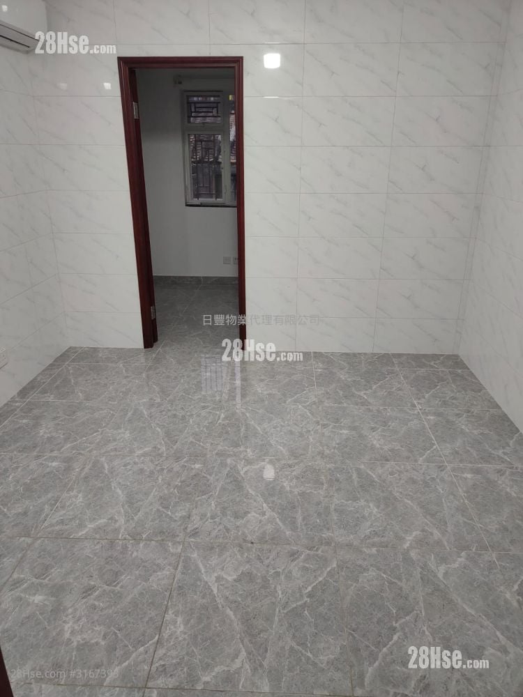 Village Rental 1 Bedroom , 1 Bathroom 300 ft²