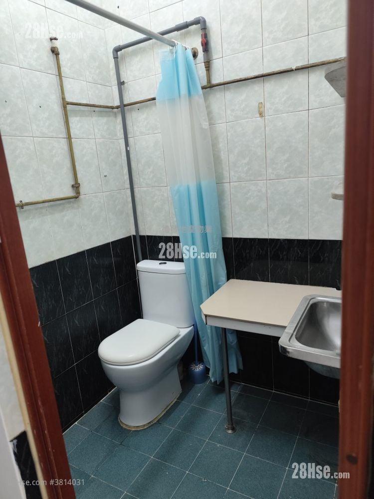 唐楼 租盘 1 房 , 1 浴室 130 平方尺