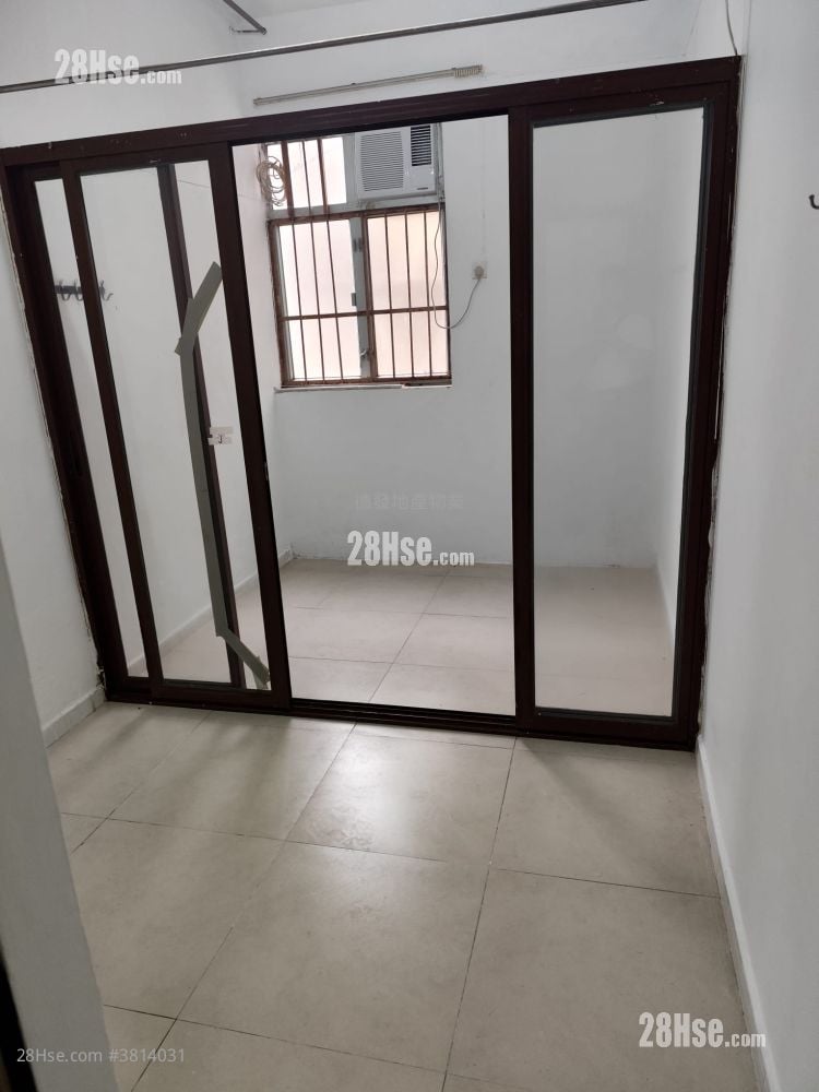 唐楼 租盘 1 房 , 1 浴室 130 平方尺