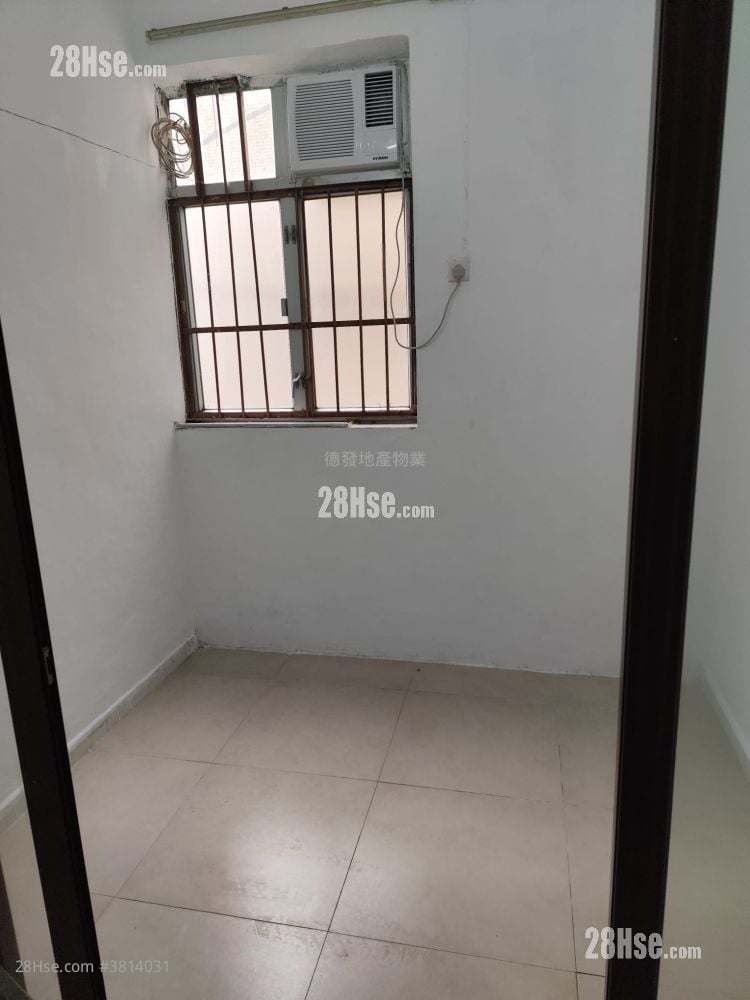 唐楼 租盘 1 房 , 1 浴室 130 平方尺