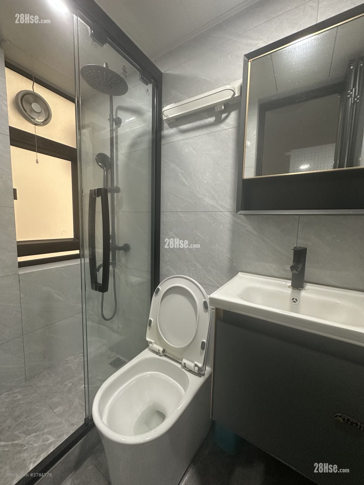 单幢楼房 租盘 1 房 , 1 浴室 160 平方尺