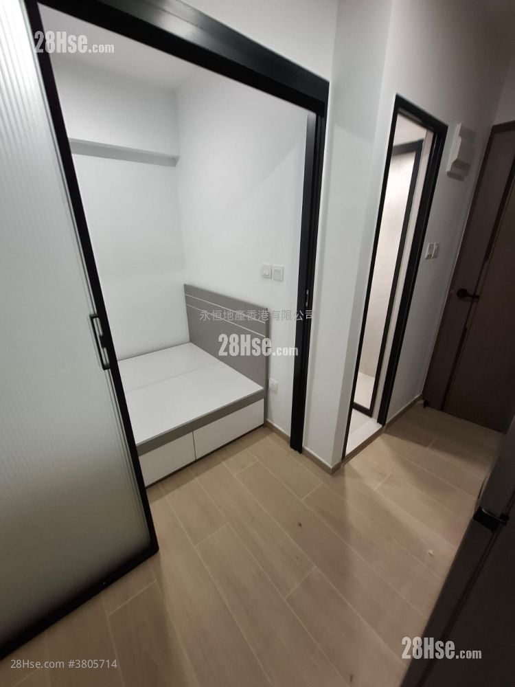 Tung Fat Building Rental 1 Bedroom , 1 Bathroom 140 ft²