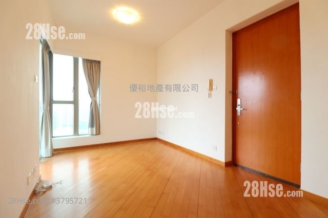 The Zenith Rental 2 Bedrooms , 1 Bathroom 529 ft²