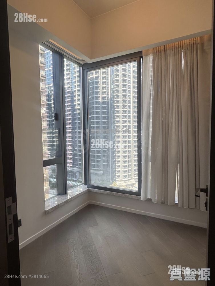 天泷 售盘 3 房 635 平方尺