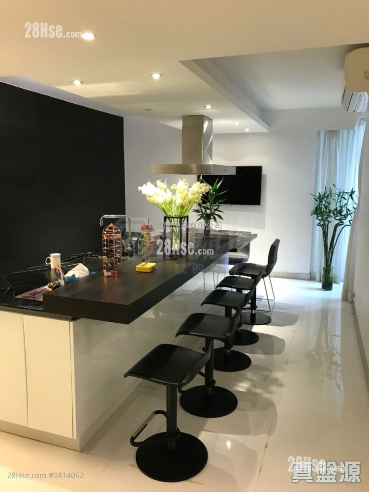 渭州道5号 售盘 5+ 房 5,767 平方尺