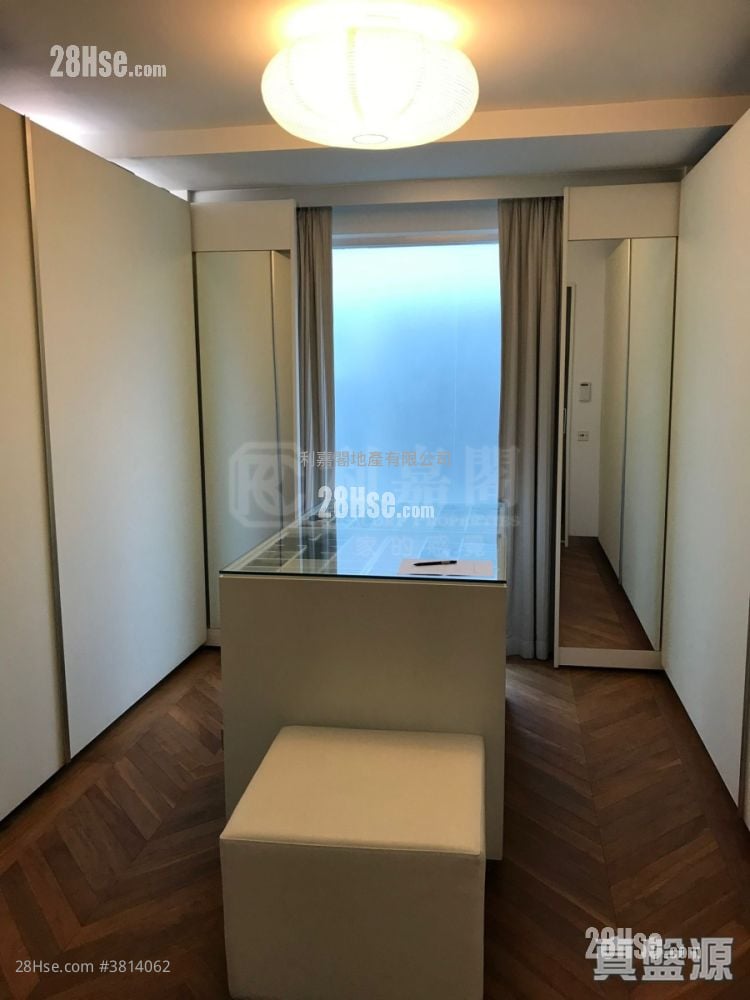 渭州道5号 售盘 5+ 房 5,767 平方尺