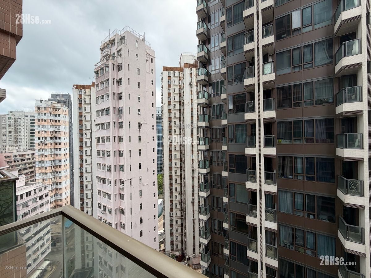 Grand Garden Sell 2 Bedrooms , 1 Bathroom 473 ft²