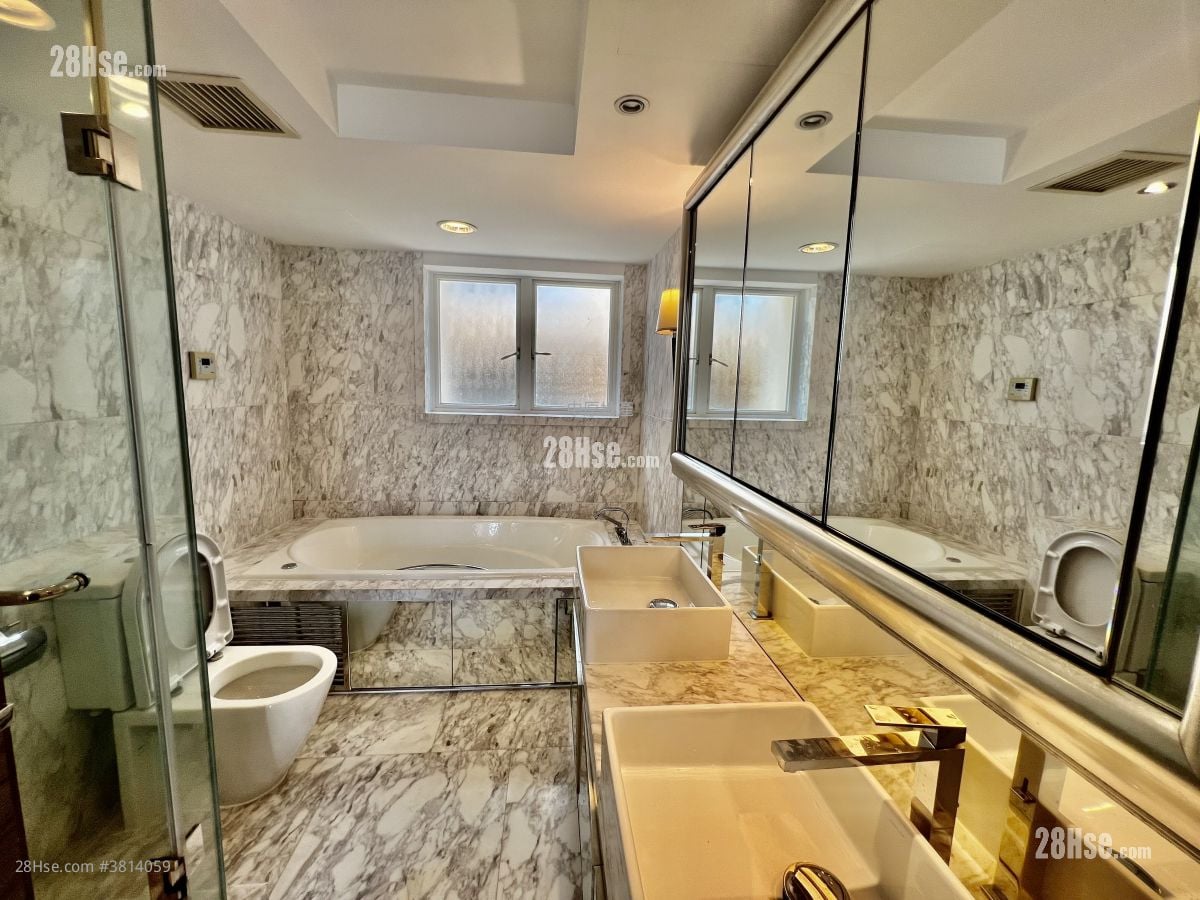 比華利山別墅 售盤 5+ 房 , 3 浴室 2,072 平方呎