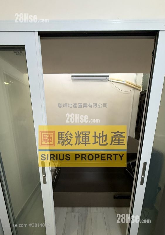 Hing Wong Mansion Rental 1 Bedroom 150 ft²