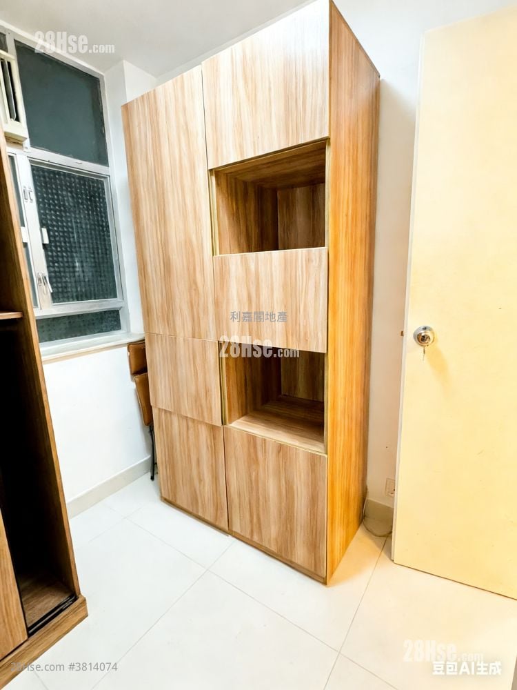 龙蟠苑 售盘 2 房 383 平方尺