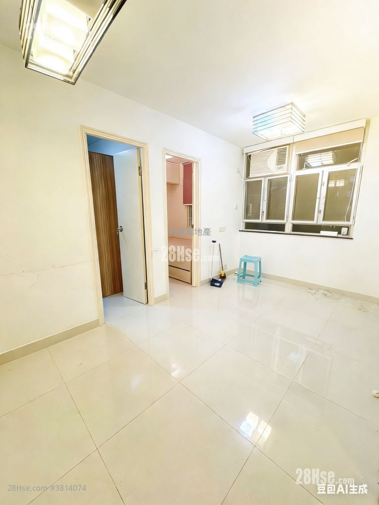 龙蟠苑 售盘 2 房 383 平方尺