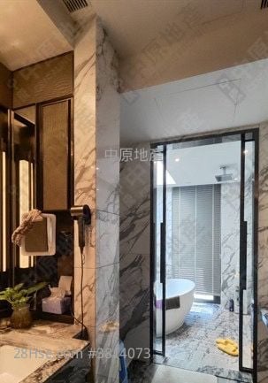 Eden Manor Sell 5+ Bedrooms , 4 Bathrooms 2,635 ft²