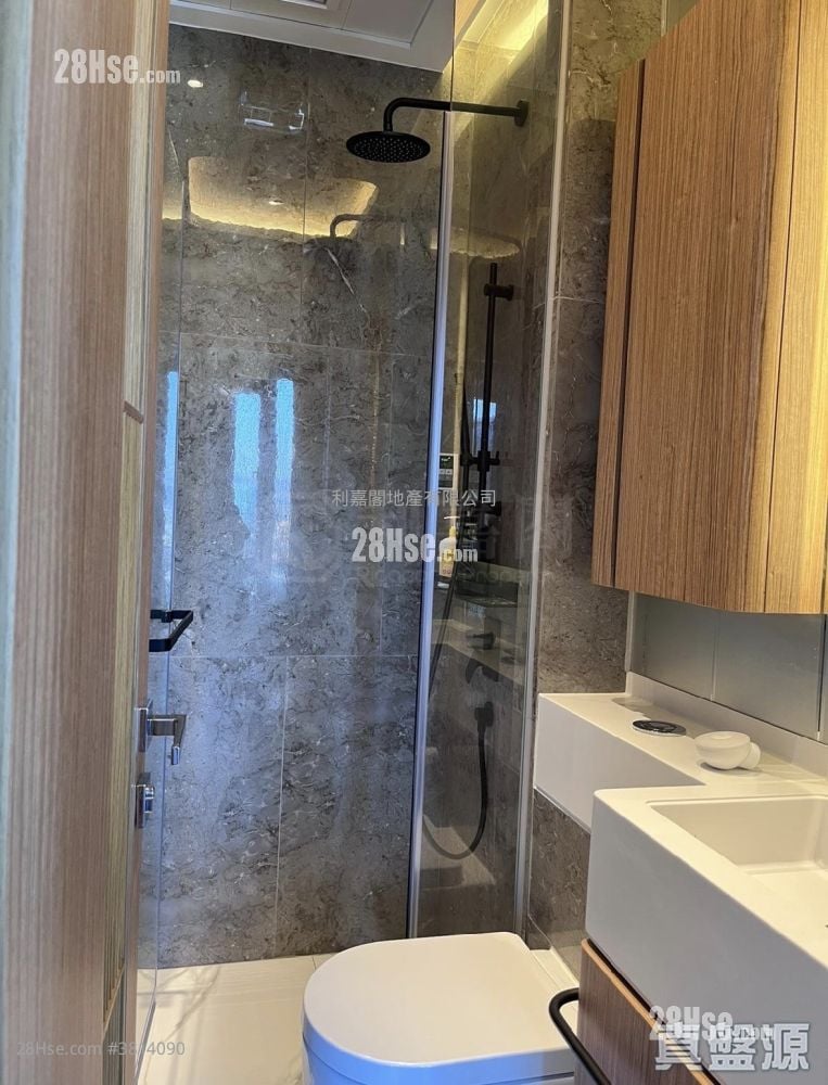 启岸 售盘 2 房 381 平方尺