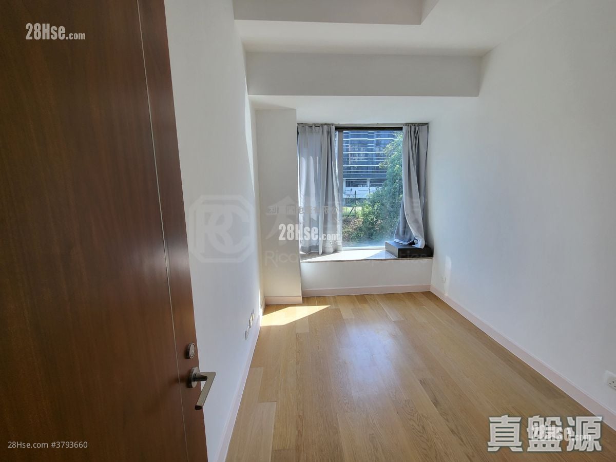 Paxton Rental 2 Bedrooms , 1 Bathroom 935 ft²