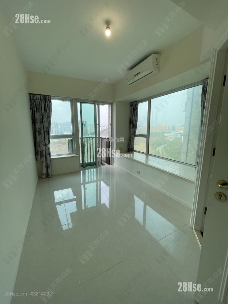 致蓝天 售盘 4 房 , 2 浴室 943 平方尺