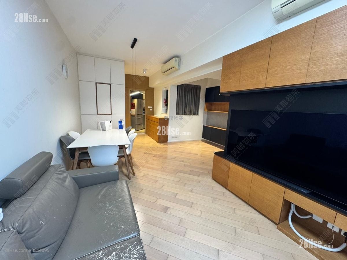 The Wings Sell 4 Bedrooms , 3 Bathrooms 933 ft²