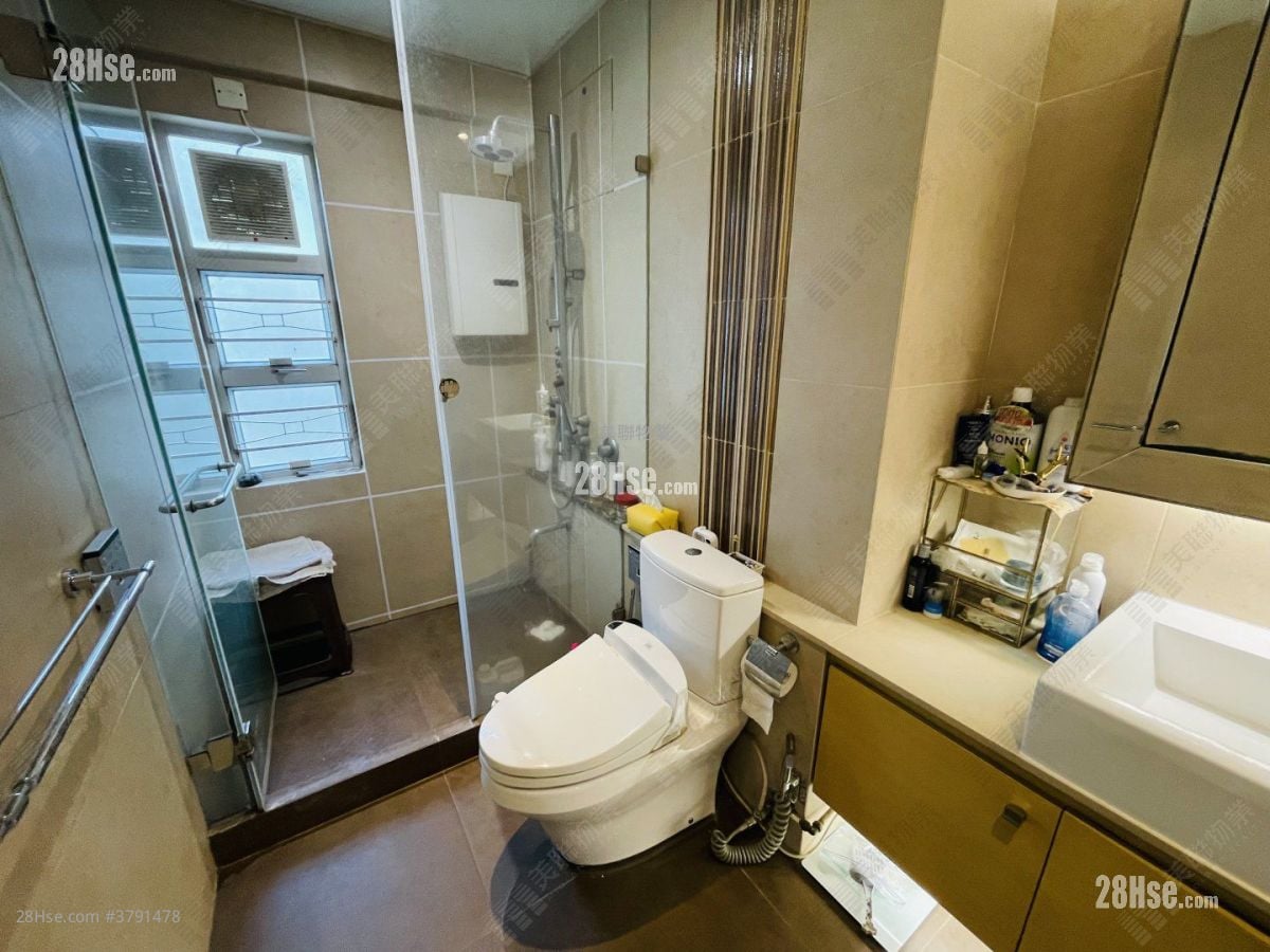 Julimount Garden Sell 3 Bedrooms , 2 Bathrooms 1,592 ft²