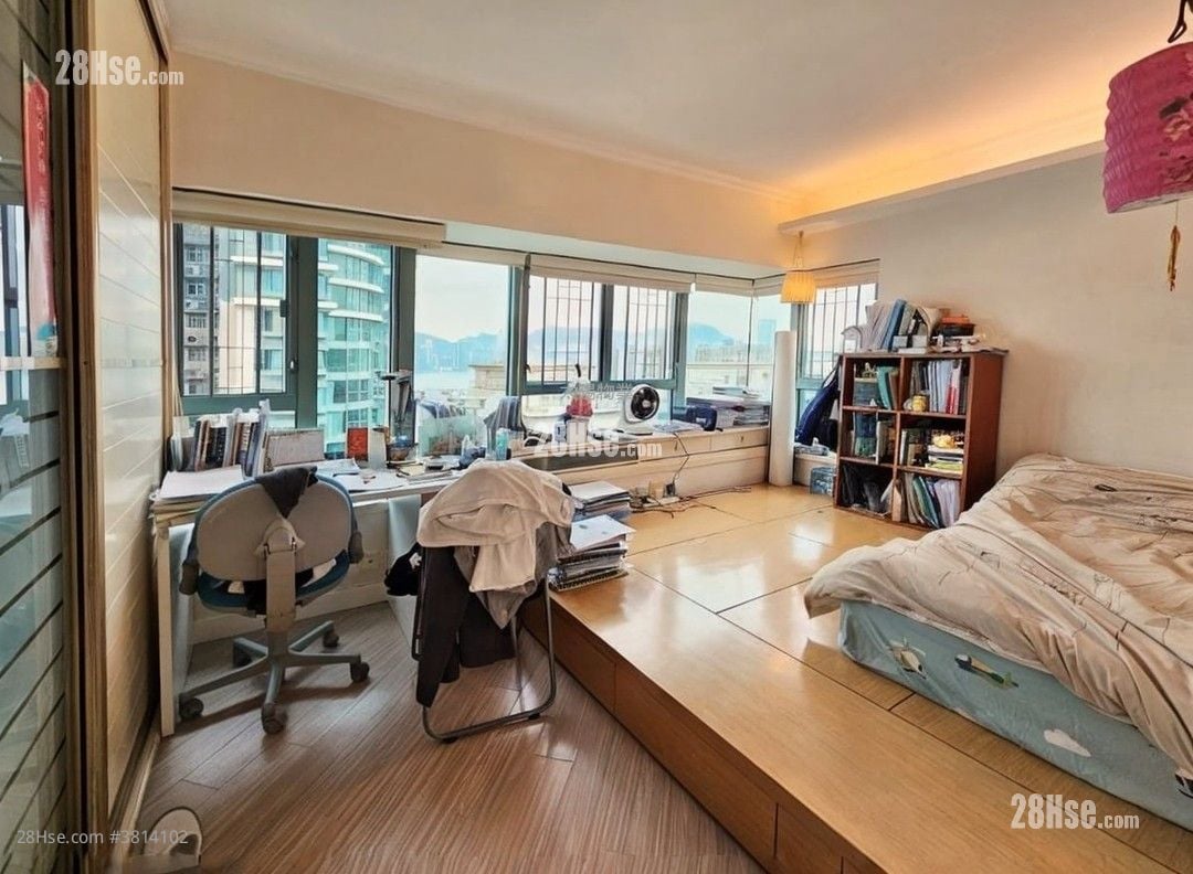 海逸豪园 售盘 5+ 房 , 3 浴室 910 平方尺