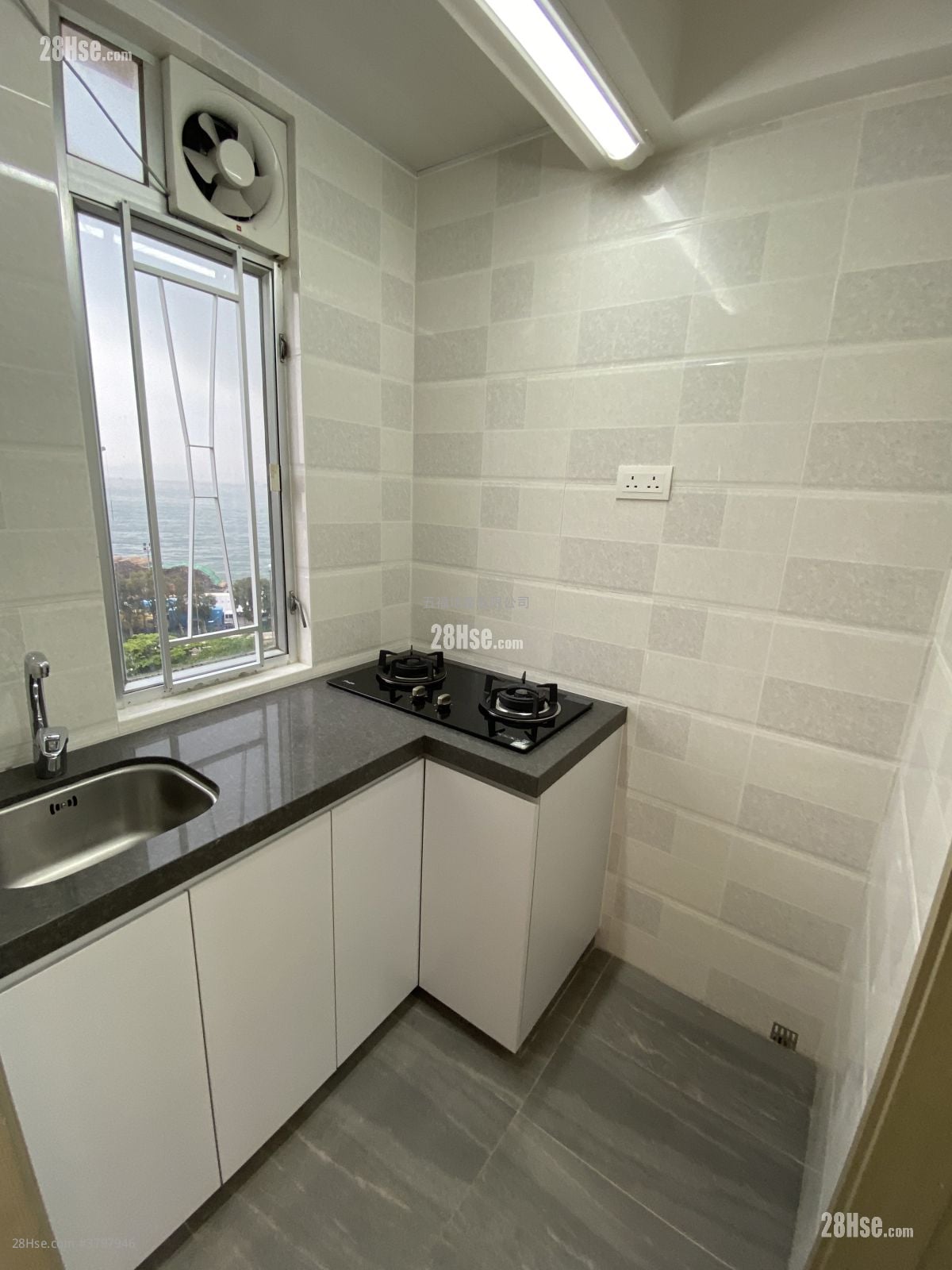 和发大厦 售盘 2 房 , 2 浴室 295 平方尺