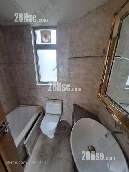 維港星岸 售盤 3 房 728 平方呎