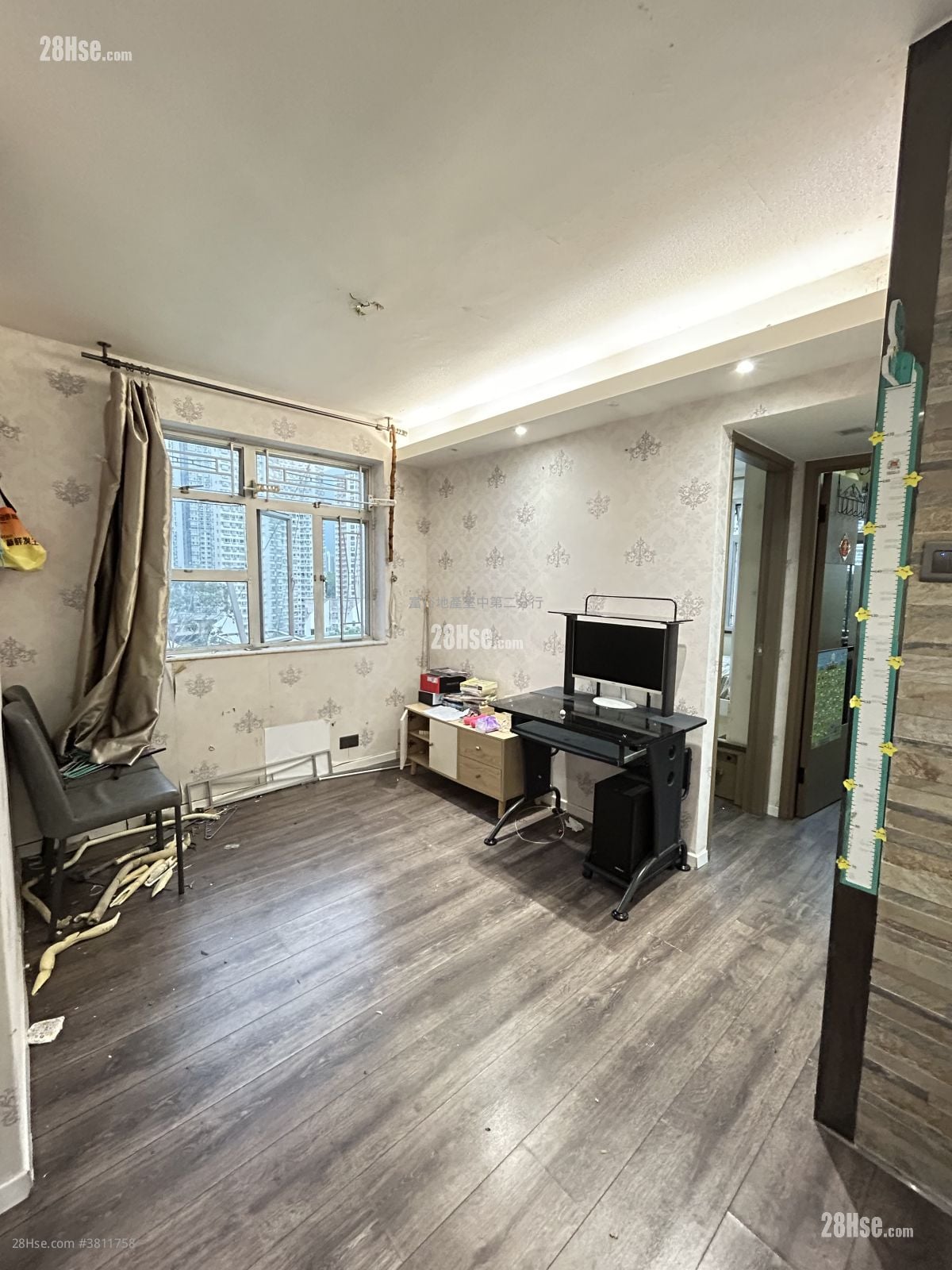 Tsuen Wan Centre Sell 380 ft²