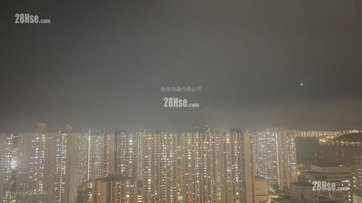 Tai Po Plaza Sell 2 Bedrooms , 1 Bathroom 390 ft²