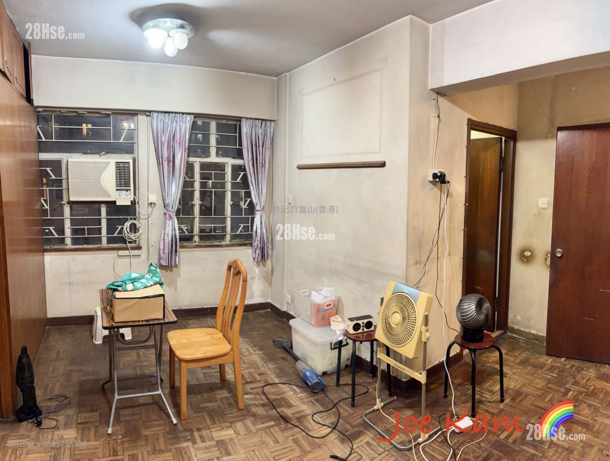 Evergreen Towers Sell 3 Bedrooms 527 ft²