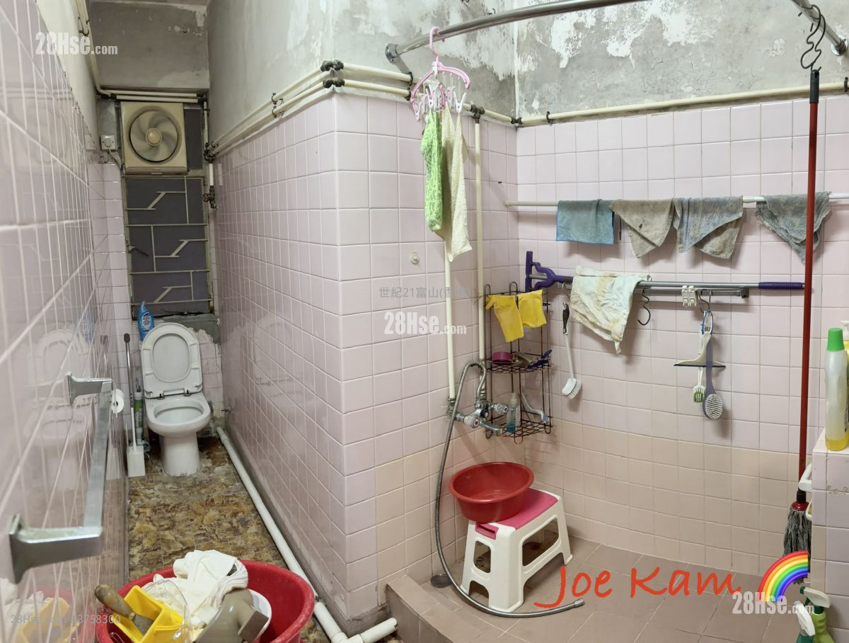 Evergreen Towers Sell 3 Bedrooms 527 ft²