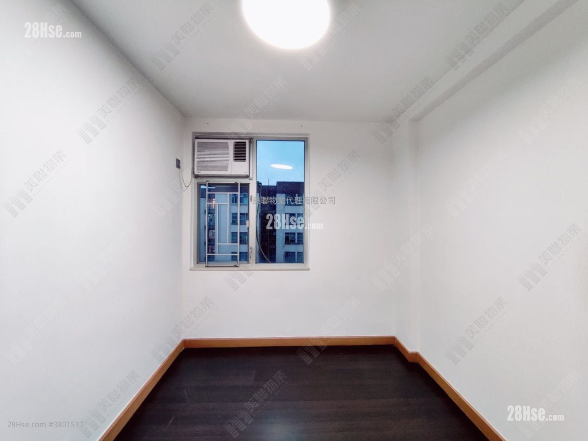 Mei Foo Sun Chuen Rental 2 Bedrooms , 1 Bathroom 511 ft²