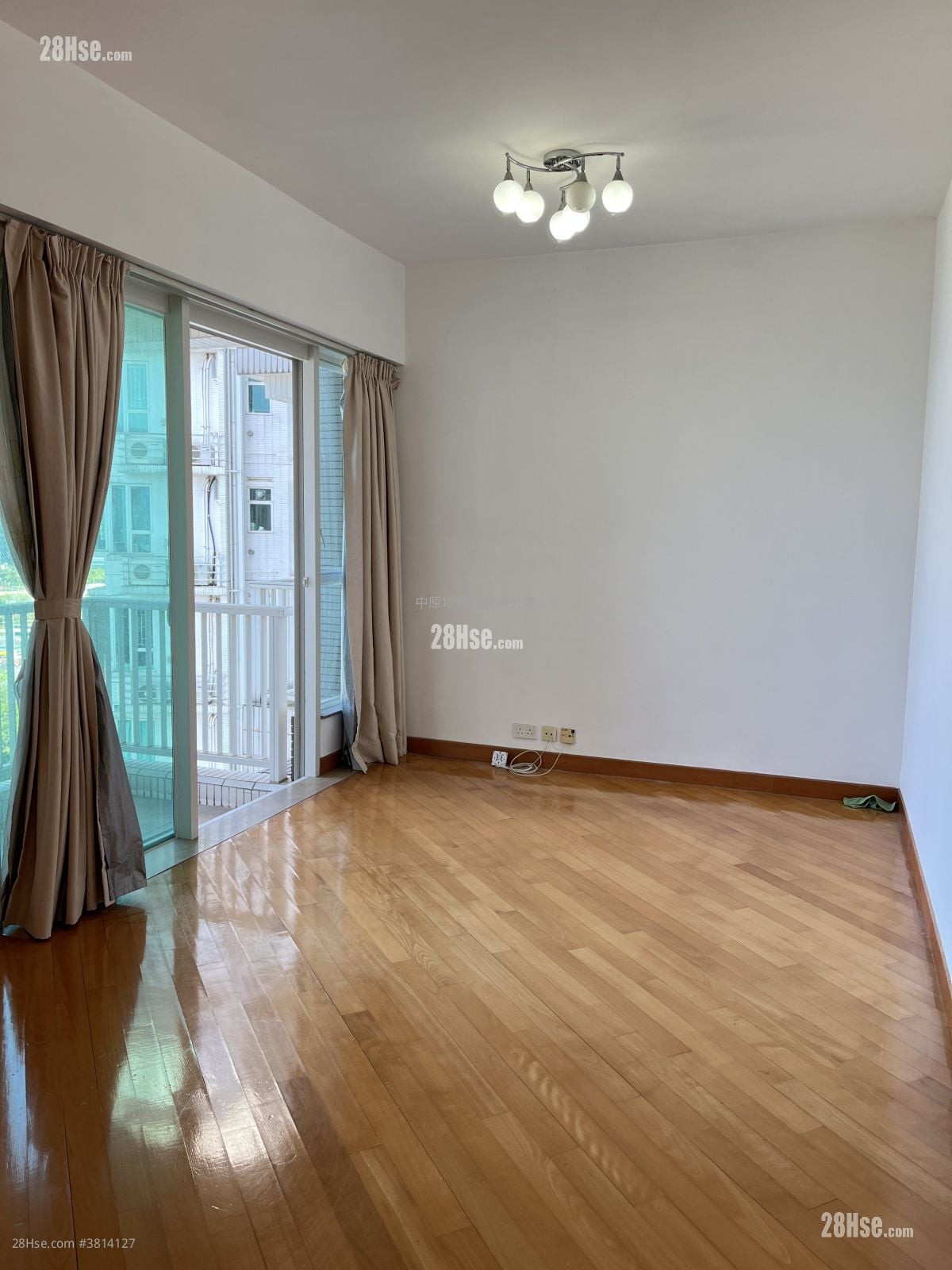 蓝天海岸 租盘 2 房 , 1 浴室 568 平方尺