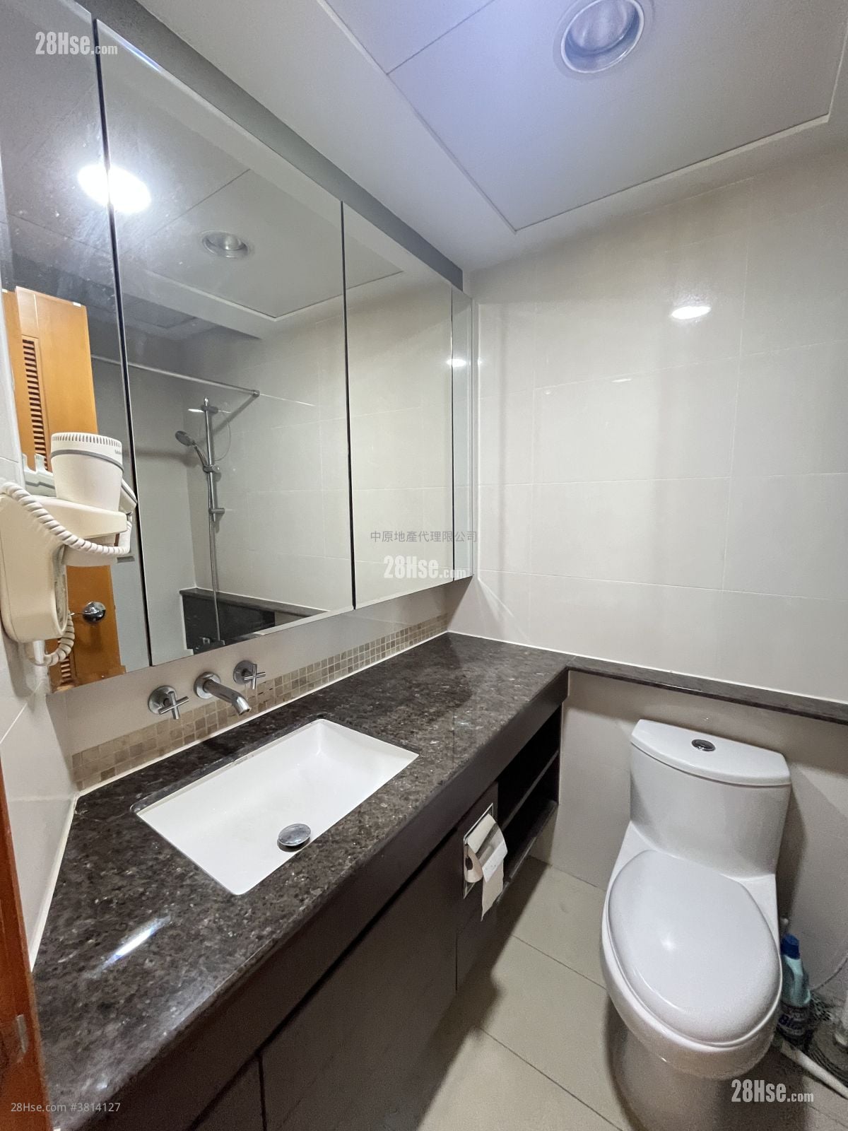 蓝天海岸 租盘 2 房 , 1 浴室 568 平方尺