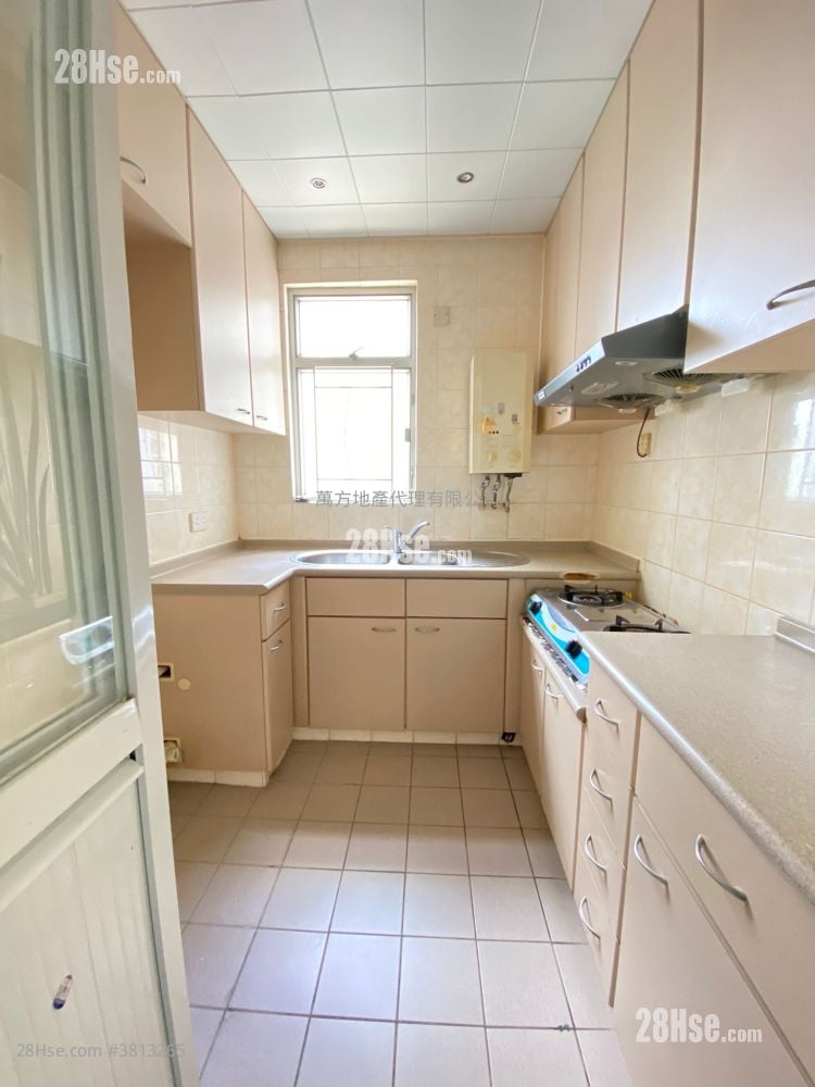 愉翠苑 售盤 2 房 , 1 浴室 510 平方呎