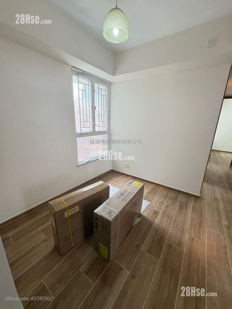 新港豪庭 租盘 3 房 , 1 浴室 464 平方尺