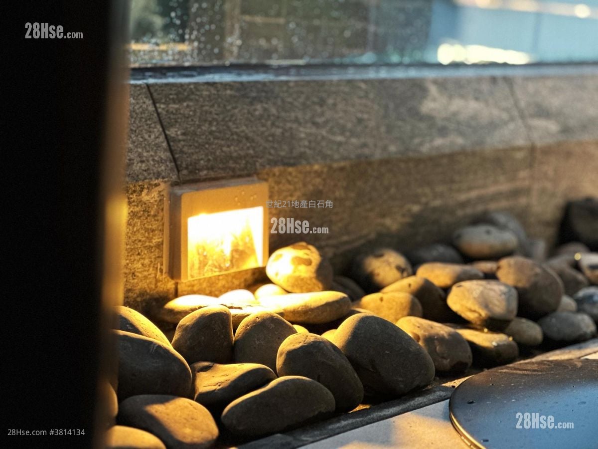 Silicon Hill 售盘 2 房 , 1 浴室 406 平方尺