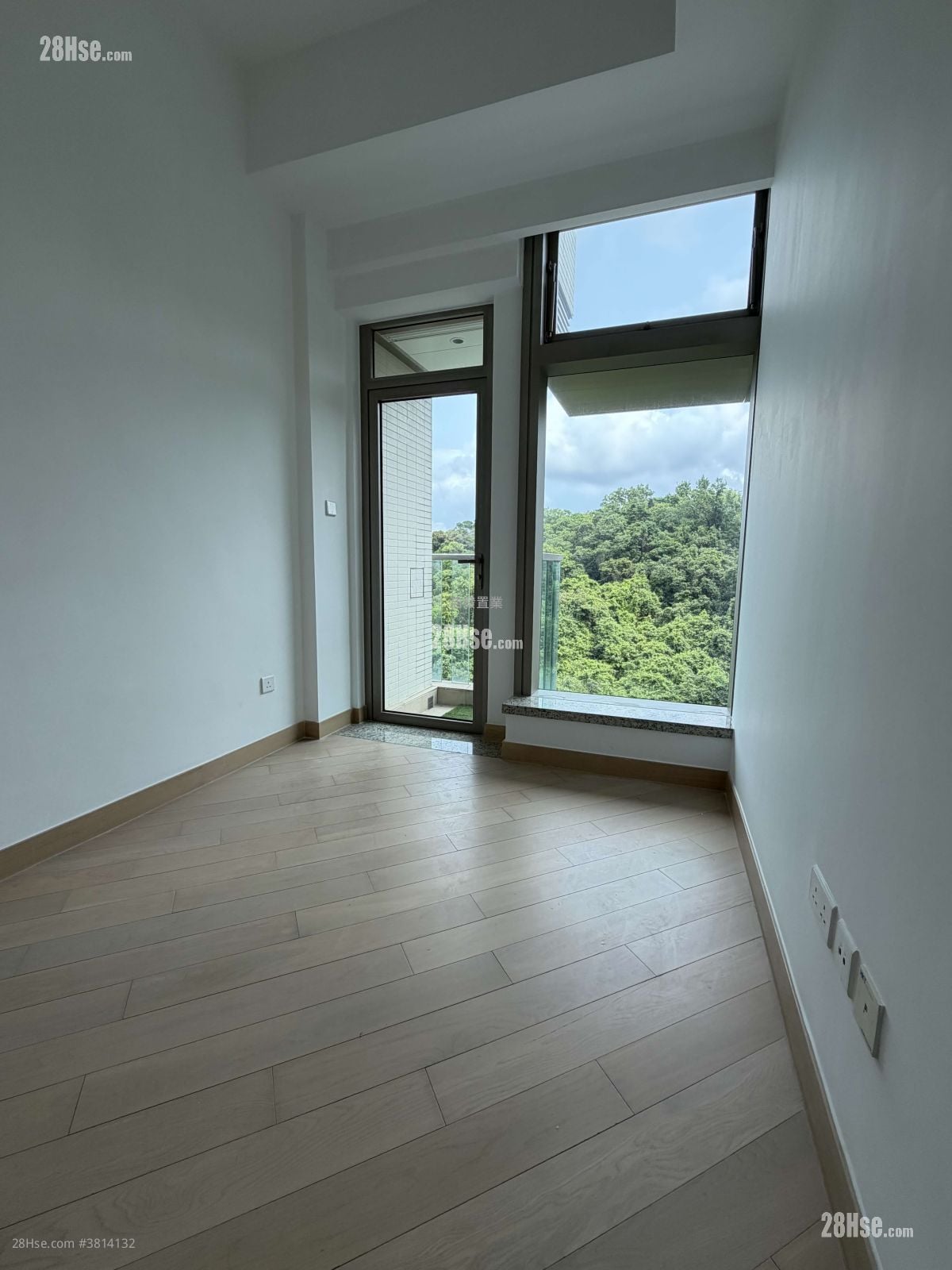 Park Mediterranean Sell 458 ft²