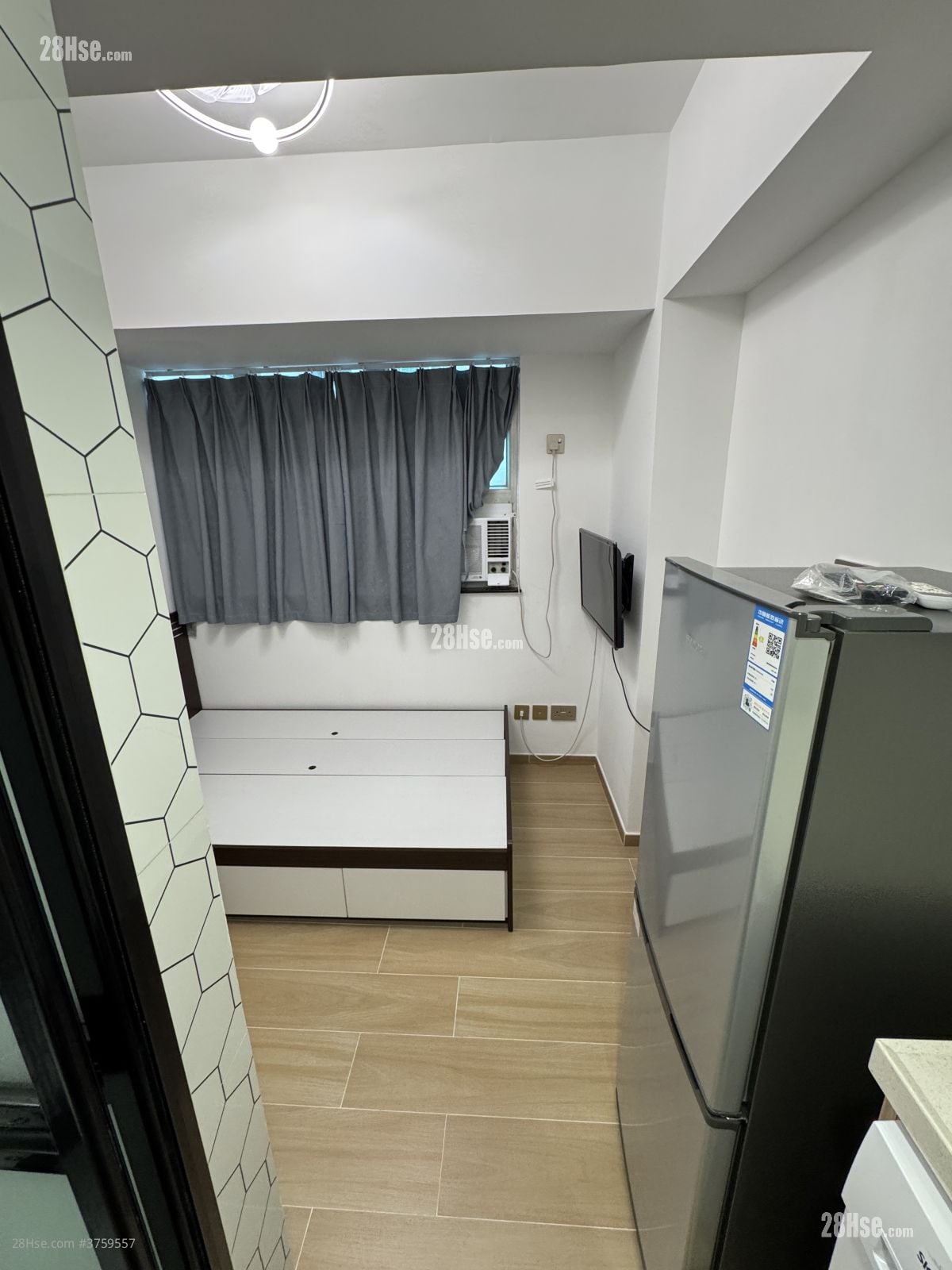 联和大厦 租盘 1 房 , 1 浴室 160 平方尺