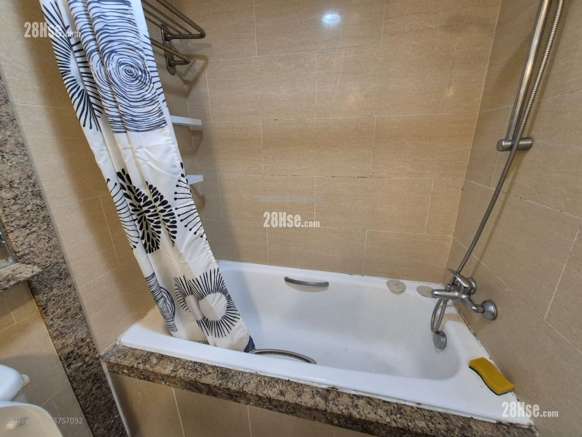 傲云峰 售盘 2 房 , 1 浴室 452 平方尺