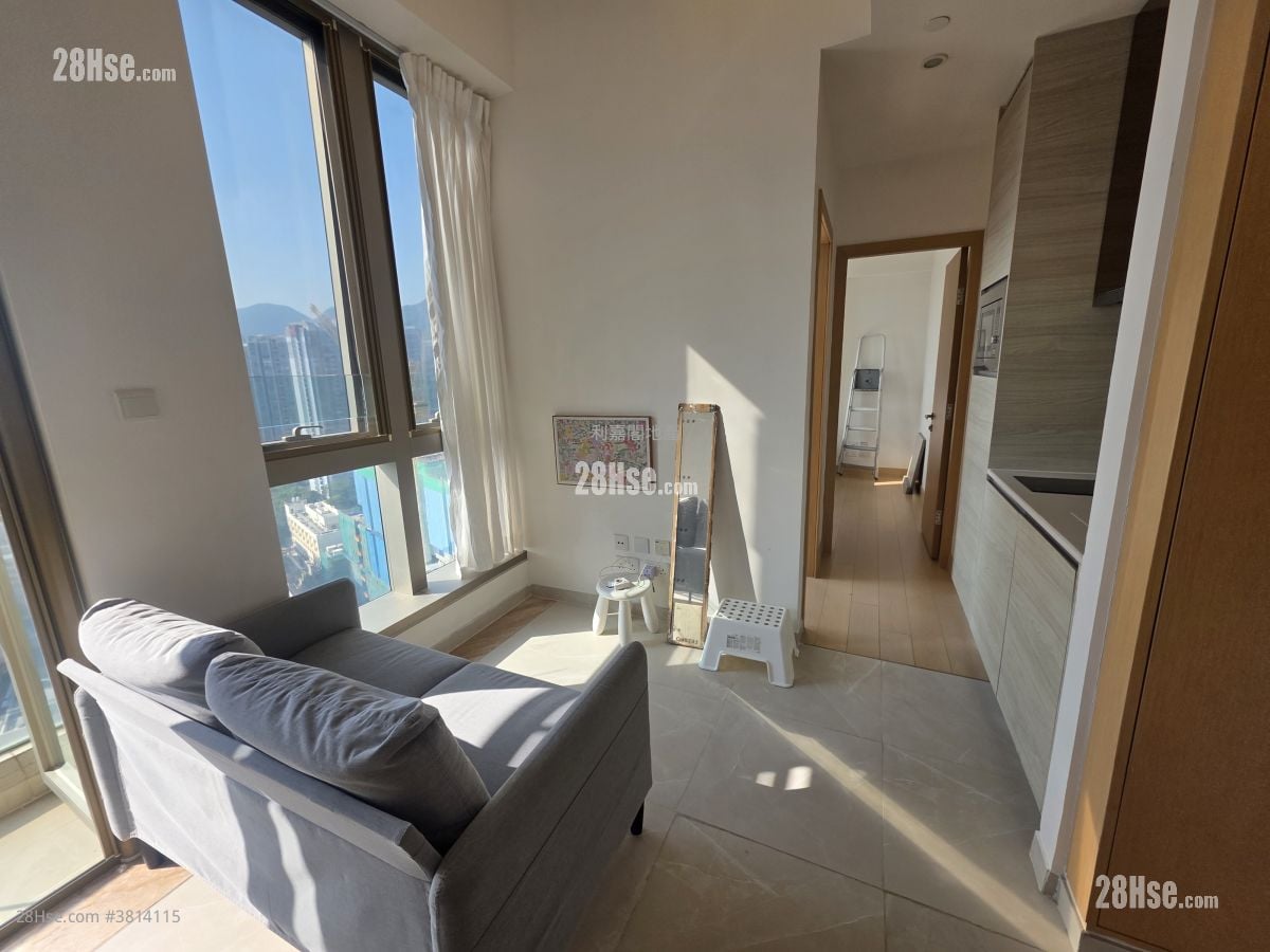 Aspen Crest Sell 2 Bedrooms 338 ft²