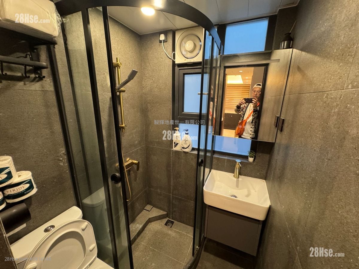 士丹顿街9-11号 租盘 2 房 , 1 浴室 300 平方尺