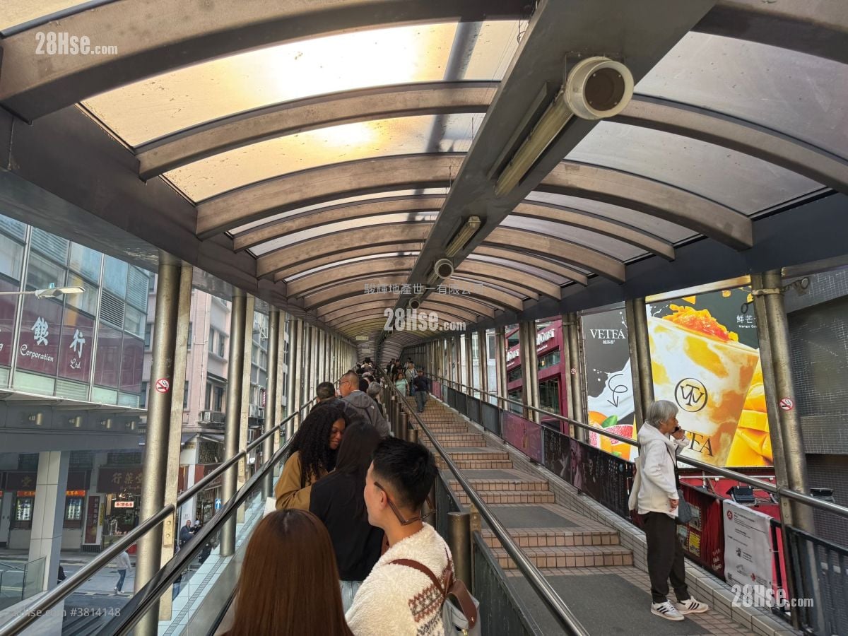 士丹顿街9-11号 租盘 2 房 , 1 浴室 300 平方尺