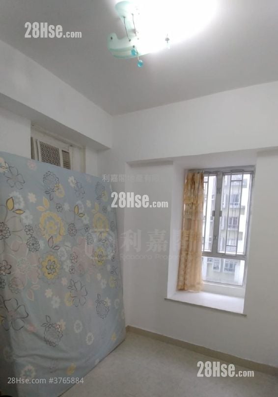 Fanling Centre Sell 2 Bedrooms , 1 Bathroom 368 ft²
