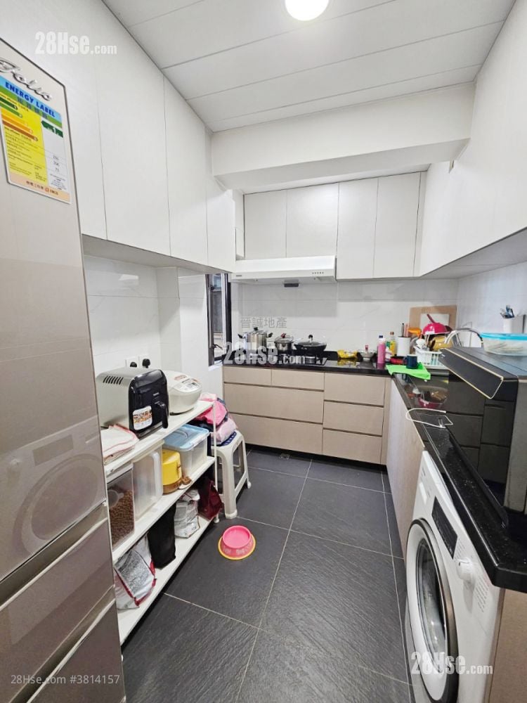 Beaulieu Peninsula Sell 3 Bedrooms , 2 Bathrooms 1,072 ft²