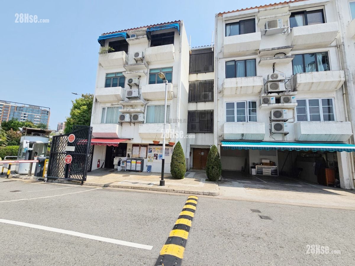 Beaulieu Peninsula Sell 3 Bedrooms , 2 Bathrooms 1,072 ft²