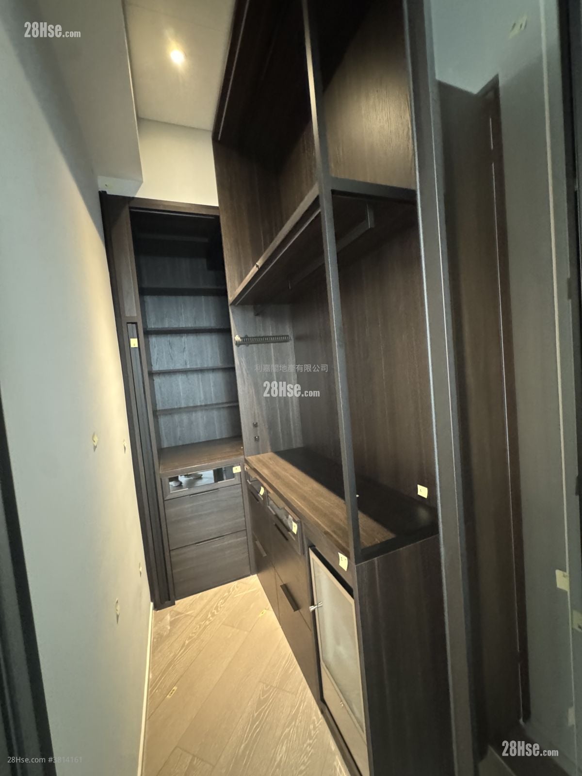 The Henley 租盘 3 房 , 2 浴室 778 平方尺