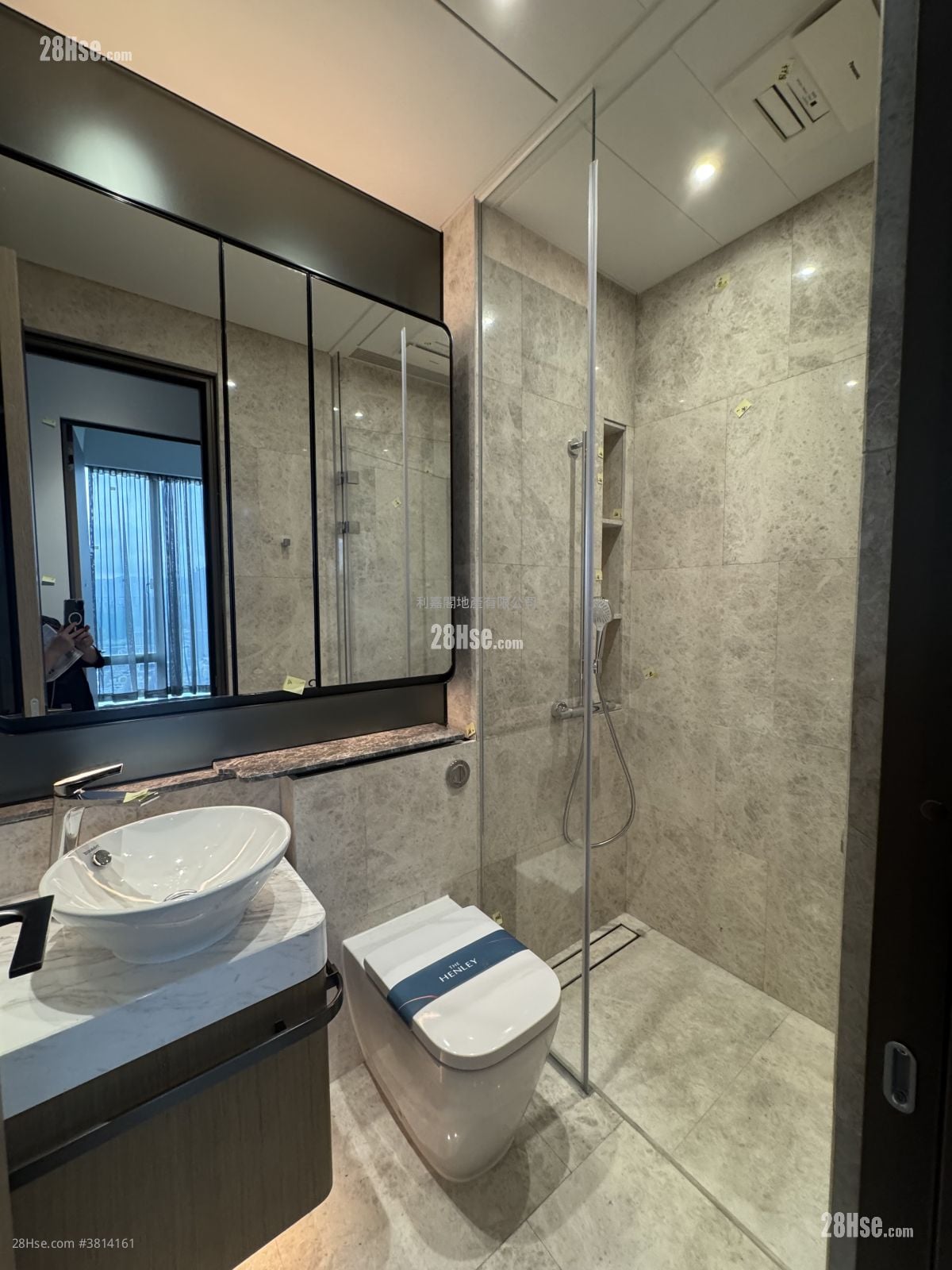 The Henley 租盘 3 房 , 2 浴室 778 平方尺