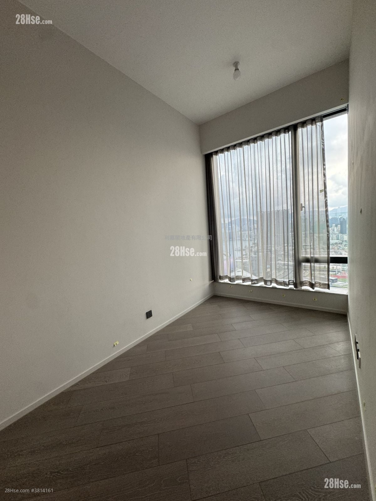 The Henley 租盘 3 房 , 2 浴室 778 平方尺