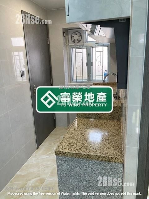 Mascot House Rental 2 Bedrooms , 1 Bathroom 350 ft²