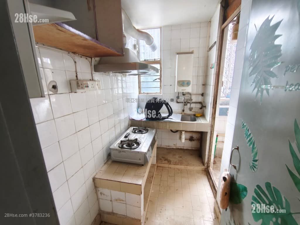 恒安邨 售盘 开放式间隔 , 1 浴室 349 平方尺