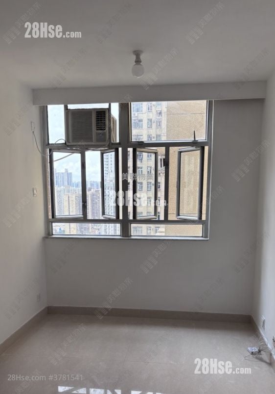 Lung Poon Court Rental 1 Bedroom , 1 Bathroom 353 ft²