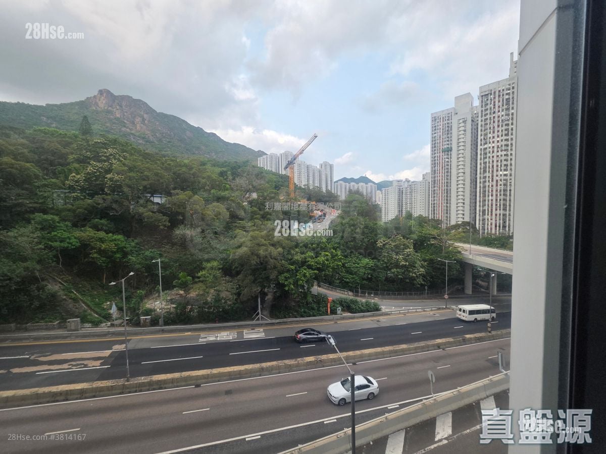 尚御 售盘 4 房 , 4 浴室 1,614 平方尺